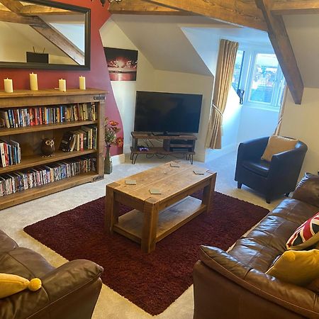 County Loft Penthouse Apartment Whitby Exteriér fotografie